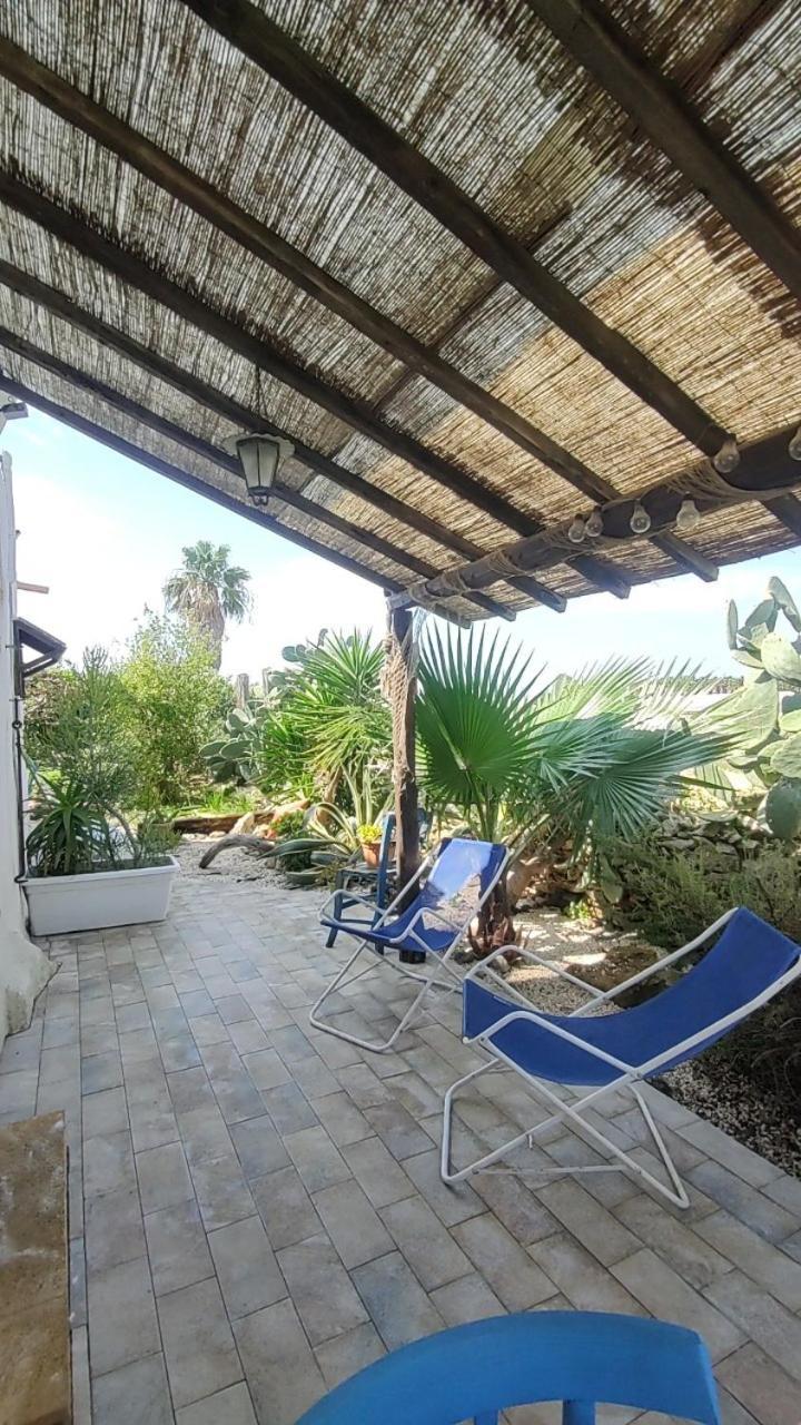 Sweet Old House Apartment Marsala Room photo